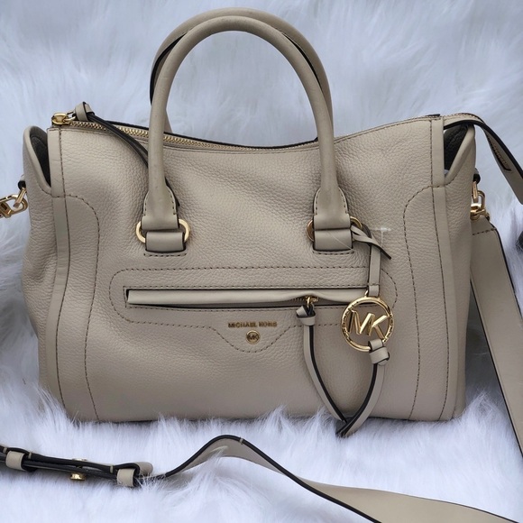Michael Kors Handbags - Michael Kors Carine satchel large gray